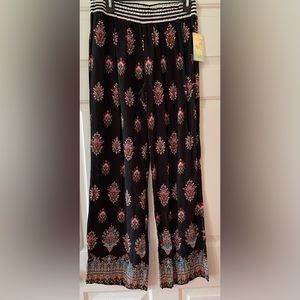 BeBop Pants NWT Size M Juniors